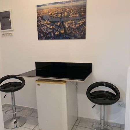 Athens Apartments For Rent Zewnętrze zdjęcie